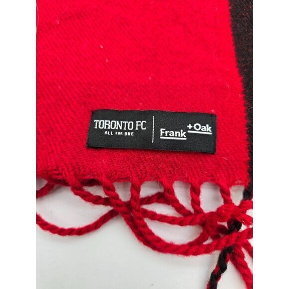 Toronto FC Frank + Oak Red & Black Acrylic Wool Scarf With Fringe Soccer winter - Picture 2 of 4